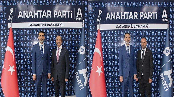 Anahtar Parti İlçe Başkanlıklarında atamalar