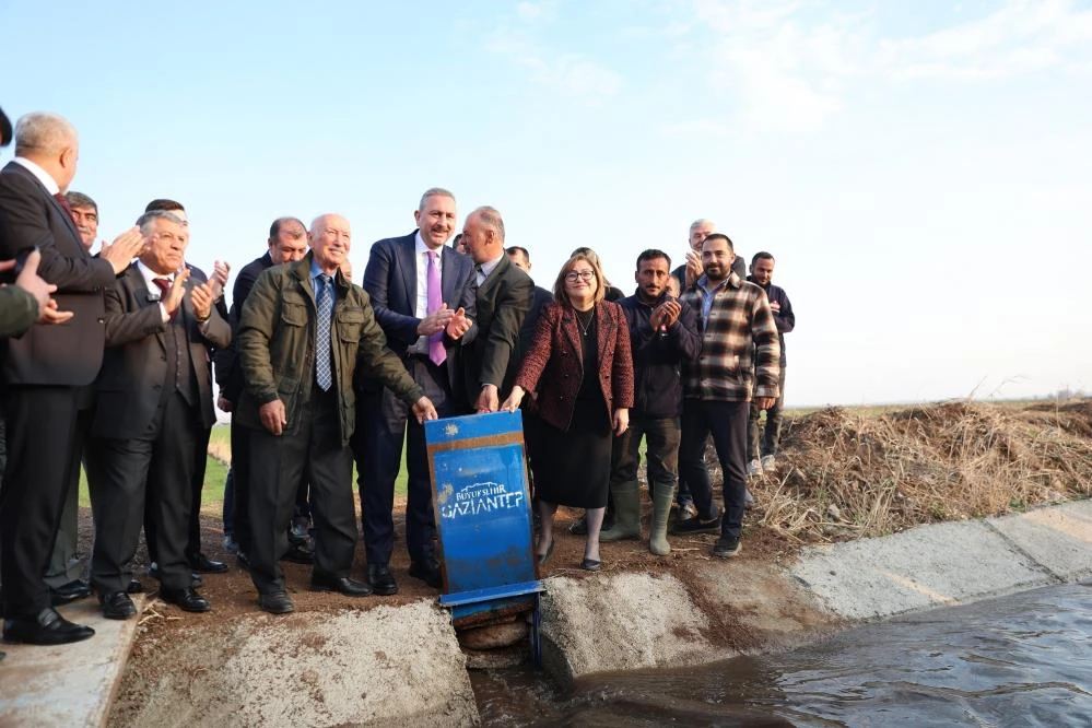 - Gaziantep Cansuyum Projesi ile tarımsal araziler su ile buluşuyor