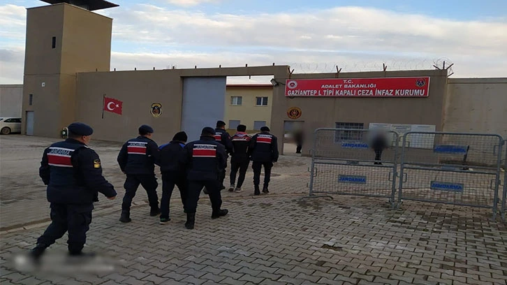 Gaziantep'te 27 vatandaşı 944 bin TL dolandıran 59 şüpheli yakalandı