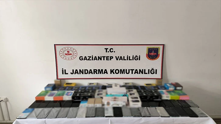 2.2 MİLYONLUK GÜMRÜK KAÇAĞI MALZEMELERE JANDARMA ENGELİ