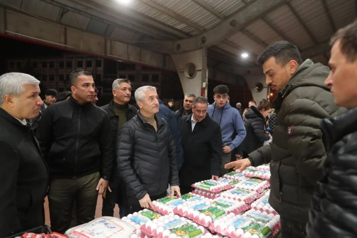 Tahmazoğlu’ndan fahiş fiyatla satış yapan pazarcıya sert tepki