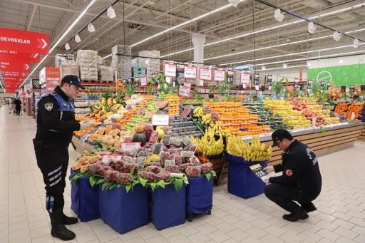 Büyükşehir zabıta, Ramazan'da da gıda güvenliği için sahada