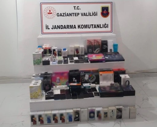 Gaziantep'te 1 milyon TL değerinde kaçak elektronik eşya ele geçirildi