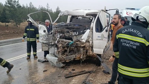 Gaziantep'te feci kaza: 1 ölü, 2 yaralı