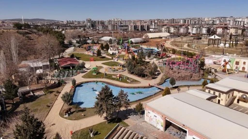 Türkiye’nin en büyük ikinci Temaparkı’nın yenileme çalışmaları tamamlandı